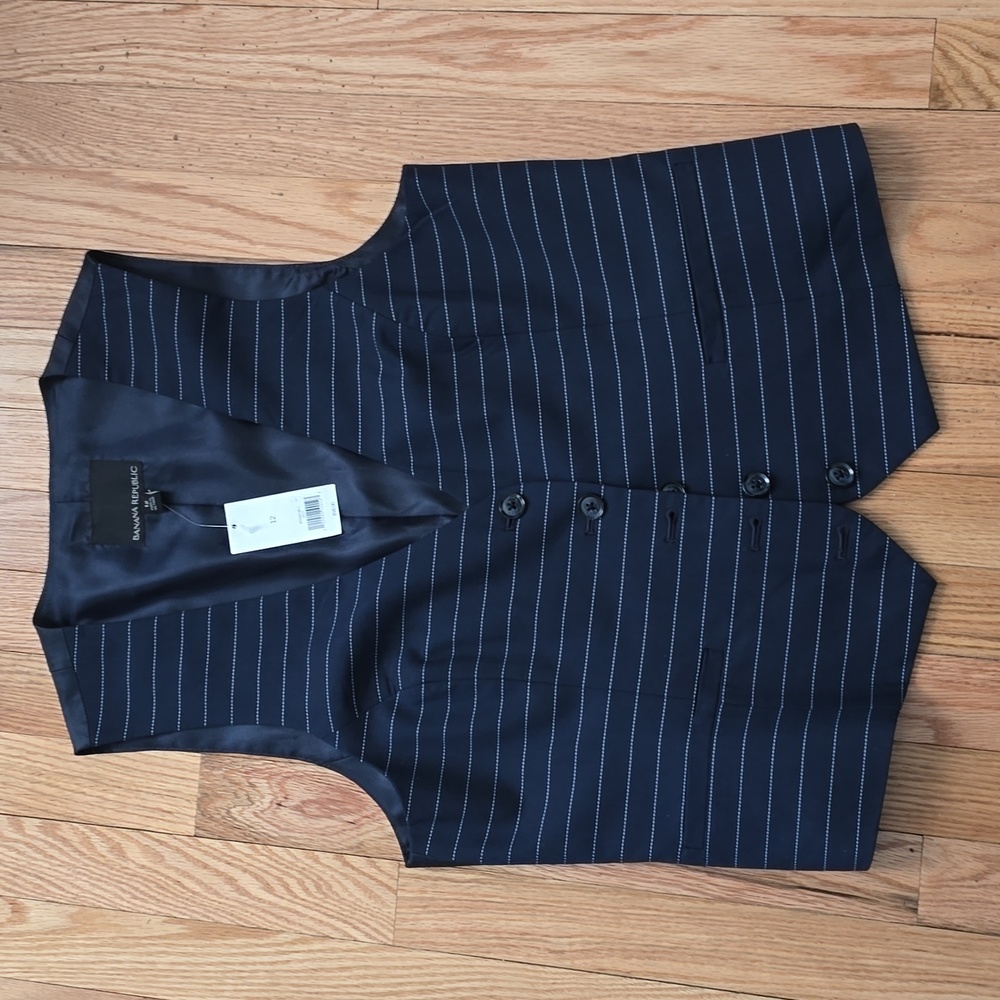 Brand New Never Worn Banana Republic Vest Size 12